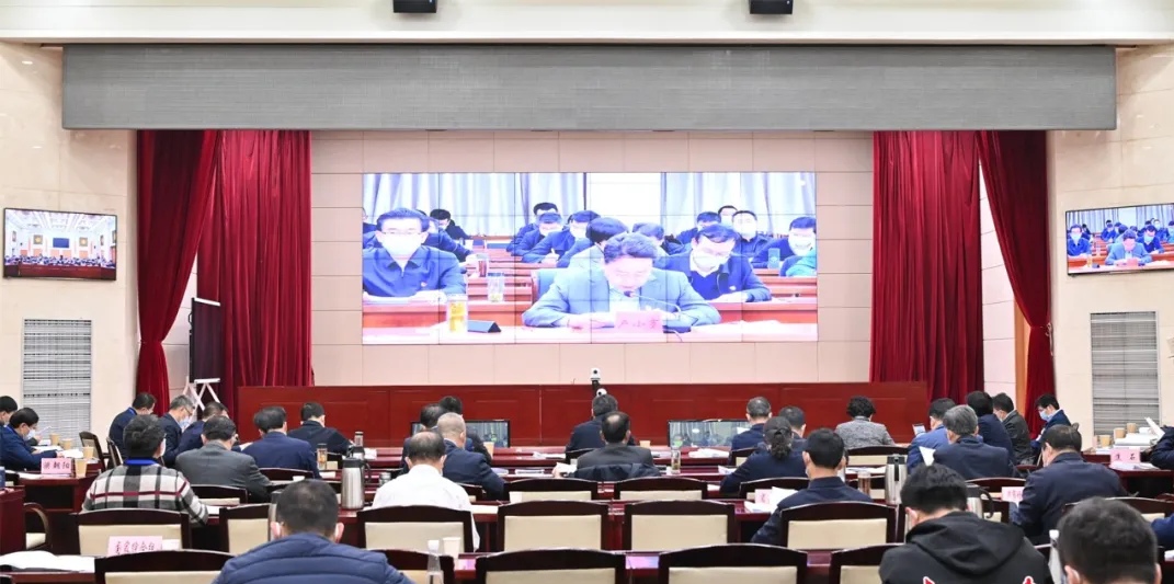 甘肃省新冠肺炎疫情联防联控领导小组召开调度会 任振鹤雷海潮出席并讲话