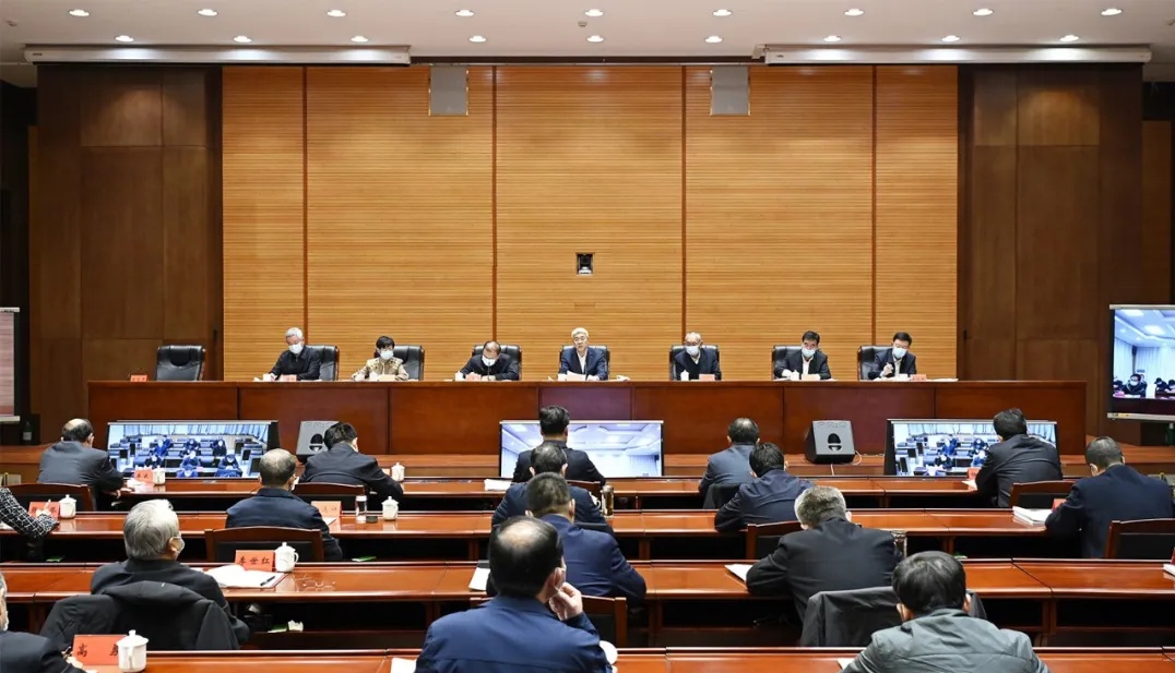 尹弘在思想交流会上强调：推动新时代全省人大工作高质量发展，为甘肃社会主义现代化建设提供有力保障