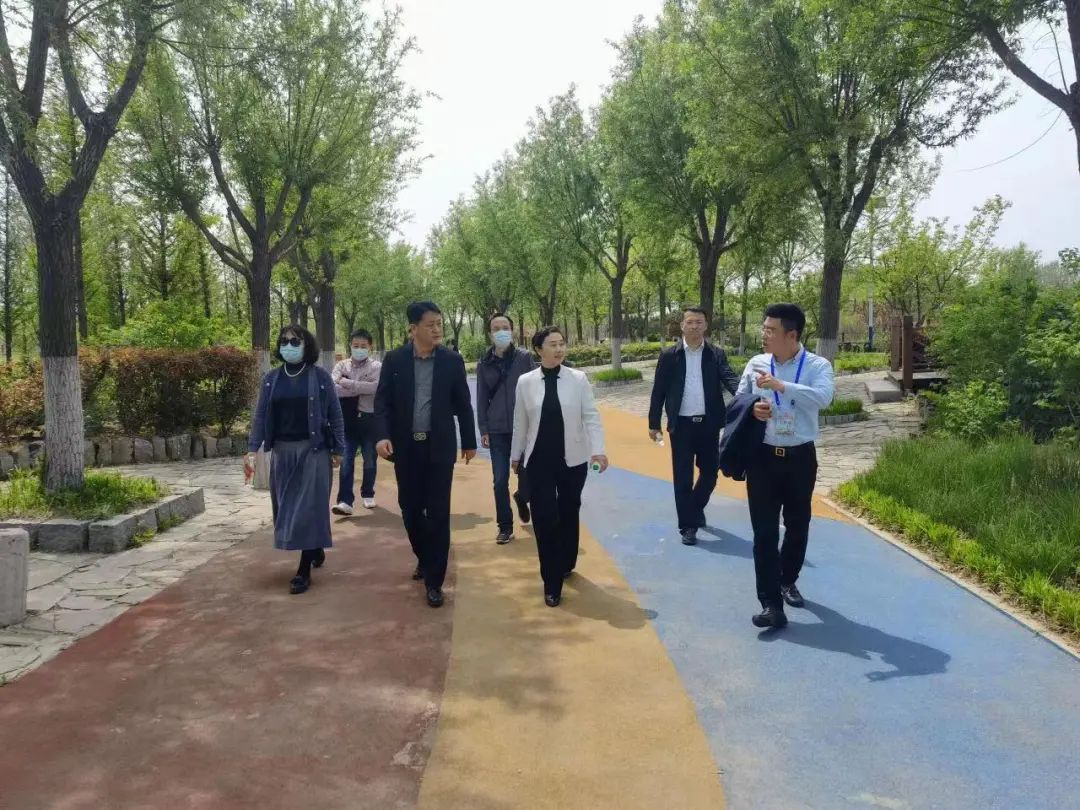 青岛西海岸新区大村镇开展乡村旅游和特色农业专题调研