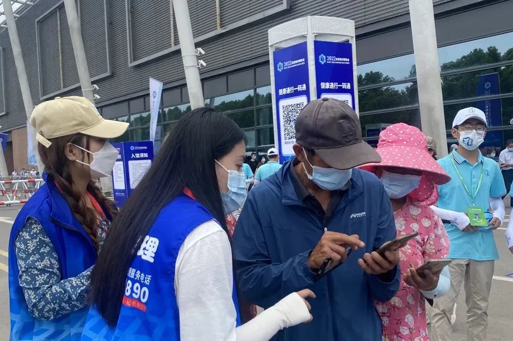 青岛西海岸新区滨海街道：“网格蓝”+大数据共筑服务保障网