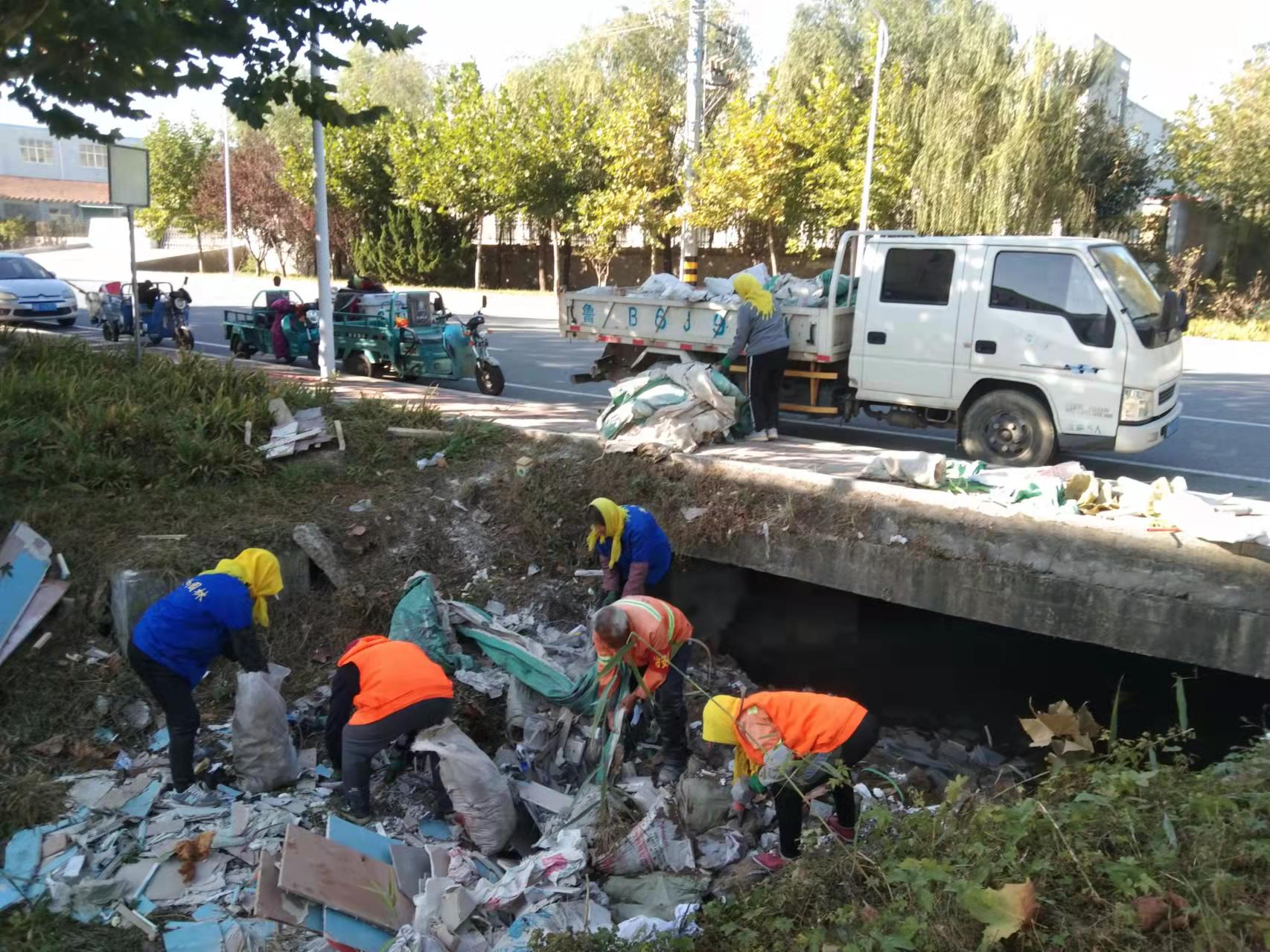 青岛市黄岛区铁山街道“三长一站”机制提升城市管理精细化水平