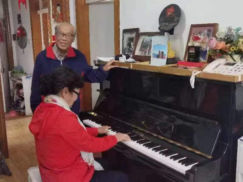 青岛大学巫拱生教授：老骥伏枥，壮心不已