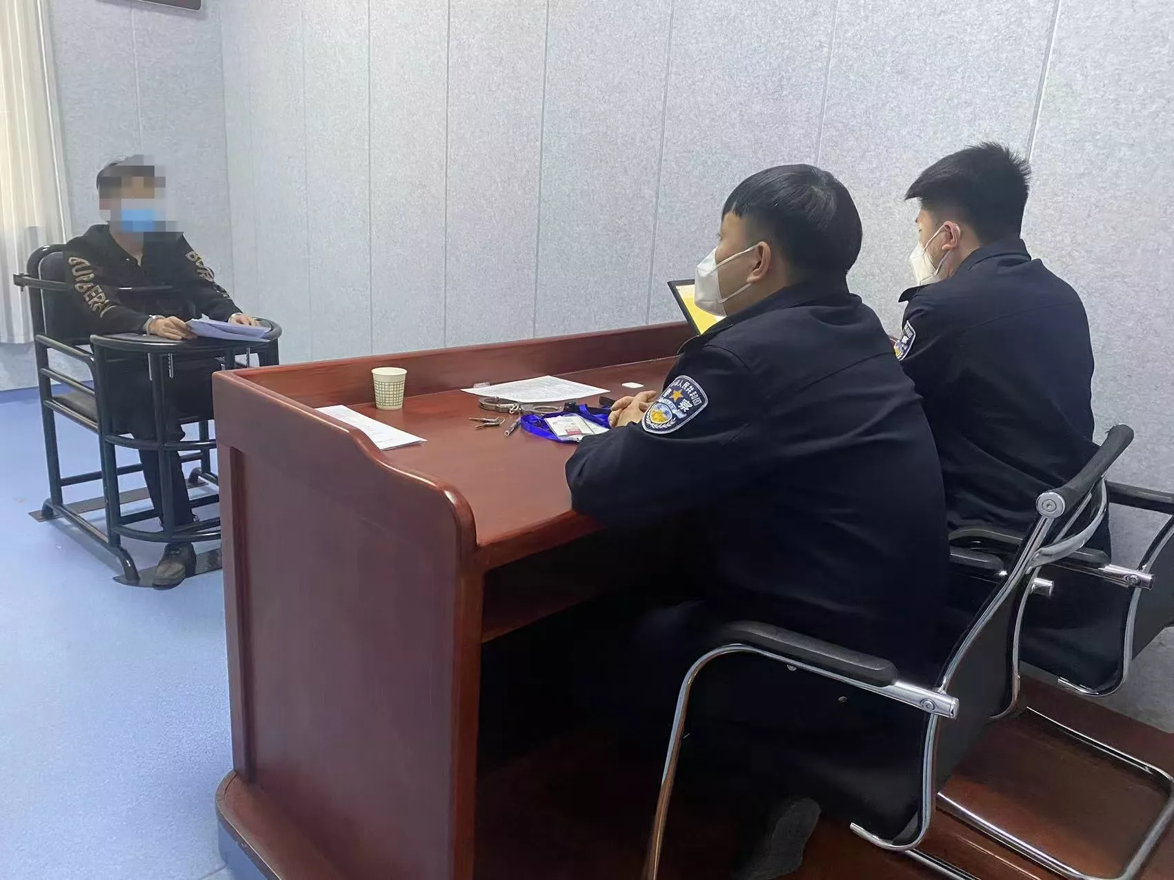 案件快讯】车内12万元财物被盗白银警方24小时将嫌疑人一网打尽