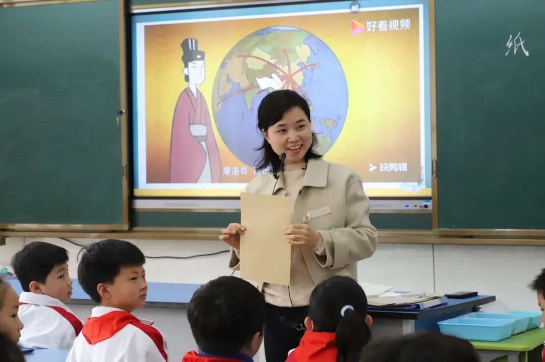 吉明燕：点燃孩子的科技梦