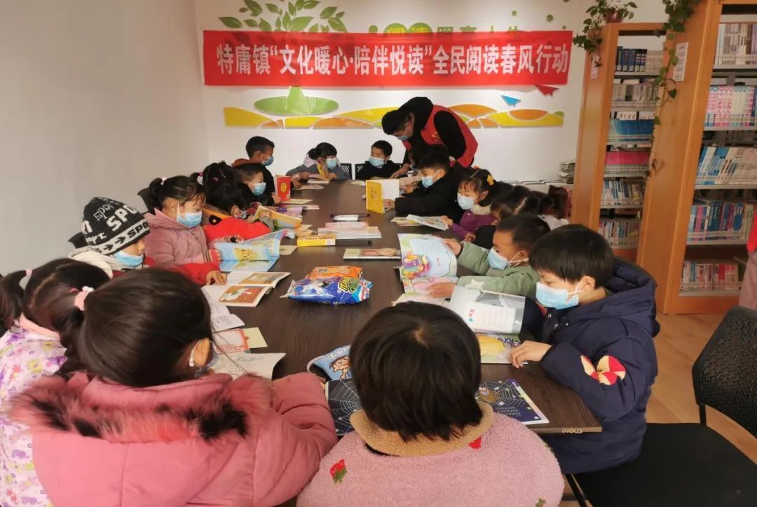 江苏盐城射阳特庸镇：打造农家书屋小阵地 绘就蚕桑小镇新画卷