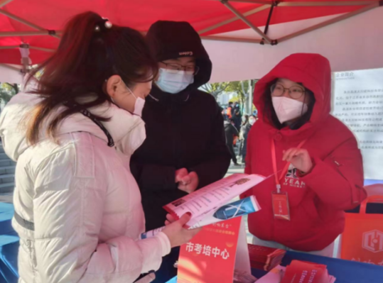 盐城东台：创业政策送上门 “春风行动”暖人心