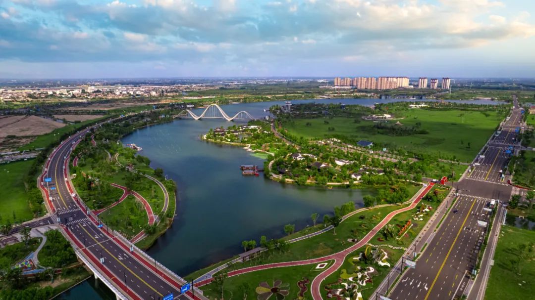 盐城高新区：满格状态抓项目