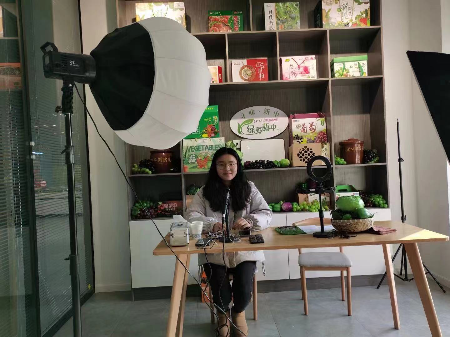 中中华慈善“幸福家园”村社互助工程打造盐城市农业靓景“绿野新中”