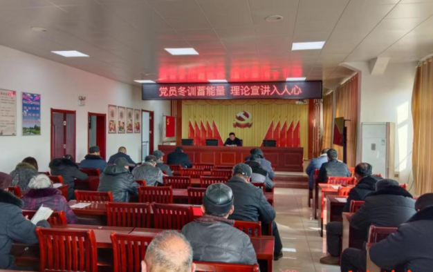 江苏盐城射阳县兴桥镇红星社区理论宣讲为党员“蓄能”