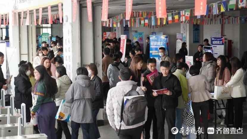 青岛求实职业技术学院2023届毕业生春季校园双选会成功举办