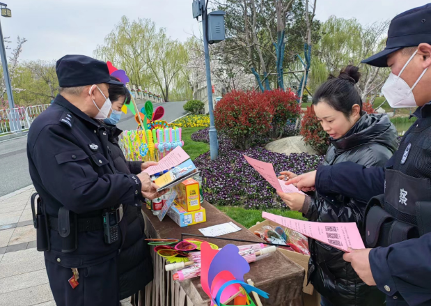 盐城亭湖公安：守护景区平安 绘就别样“警”色