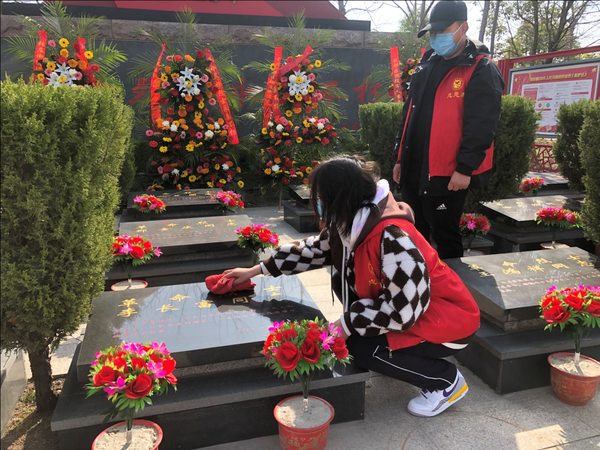 盐城市盐都区张庄街道开展清明祭扫活动