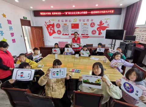 江苏盐城射阳县盘湾镇南沃村：开展“画”说社会主义核心价值观主题活动