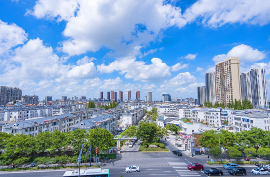 江苏盐城亭湖区：老旧小区改造“改”出居民幸福新生活