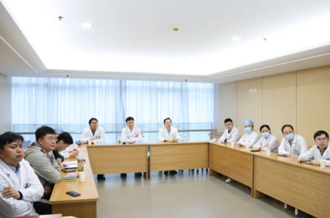 盐城市第三人民医院：“杂交手术”打破内外科壁垒