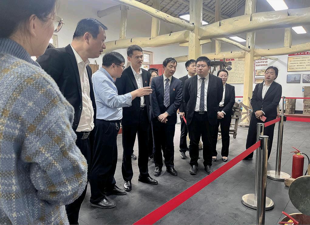 河南牧原智慧物流园党支部 重温桃庄河精神，踔厉奋发新征程