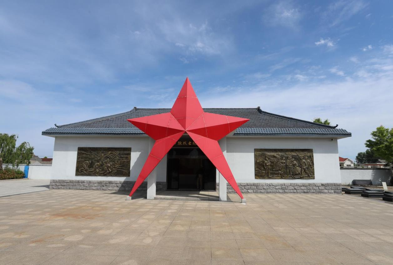 江苏盐城大丰区乡村发展“两会”助力红色村居乡村振兴建设