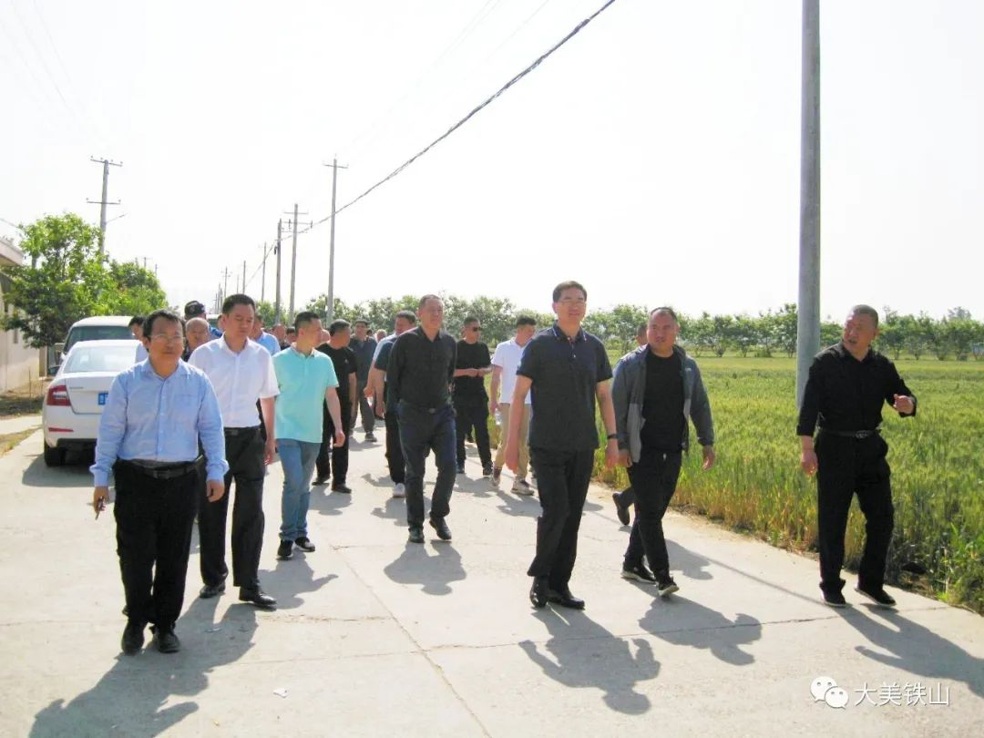 青岛西海岸新区铁山街道开展二季度农村人居环境整治观摩评比