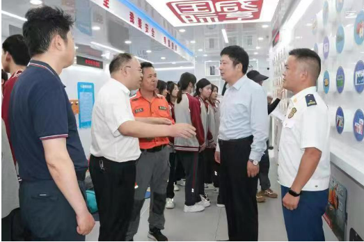 江苏省盐南高新区组织开展全国第22个安全生产月集中宣传咨询活动