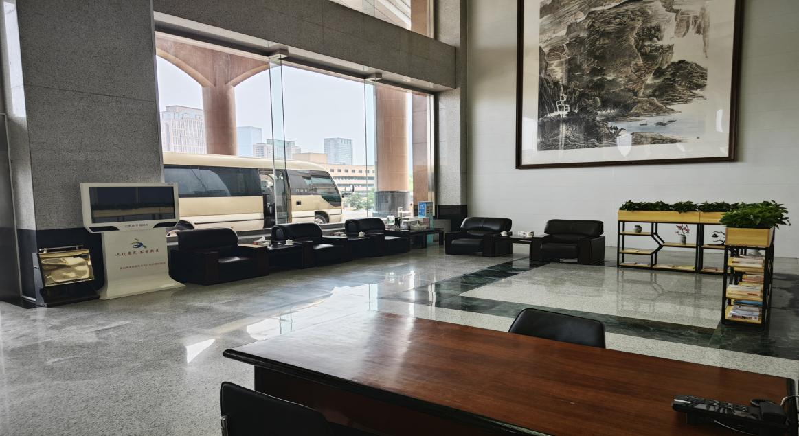 精细化管理提档升级，着力打造一站式“会客厅”