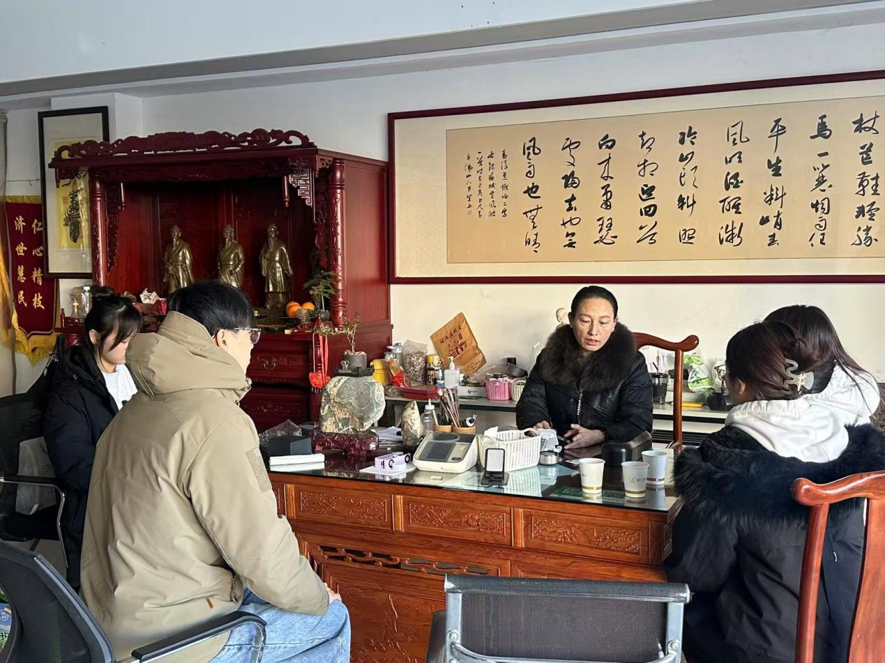 中医药文化扎根乡村，助力基层健康建设  ——山东中医药大学龙乡素问宏医团“回乡看齐鲁”活动纪实