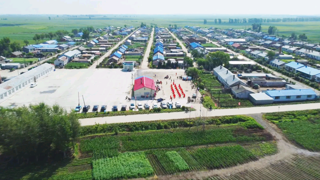 【锦“绣”乡村一幅画】——富锦市大榆树镇富林村：巧手传承传统技艺 牵手共筑致富梦想