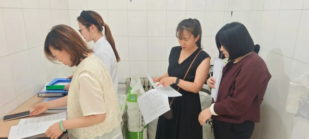 加强质量控制管理，提升中药学服务水平