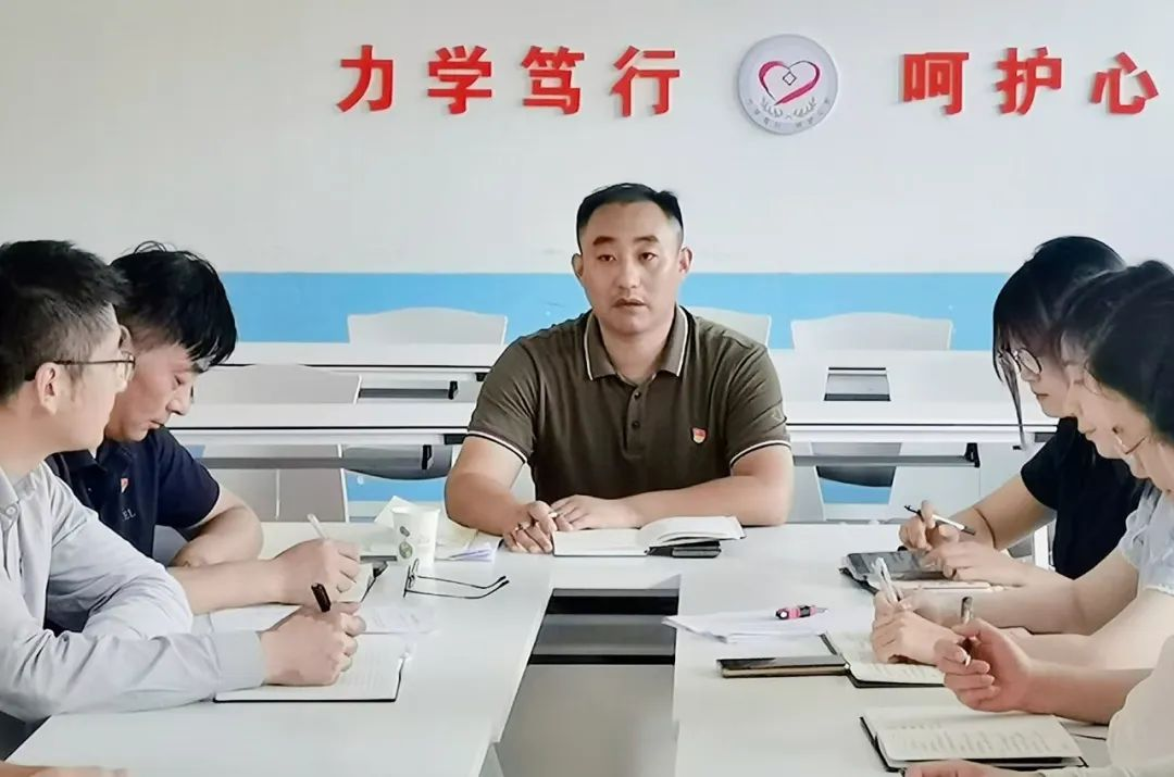 全面落实从严治党，强化廉政建设