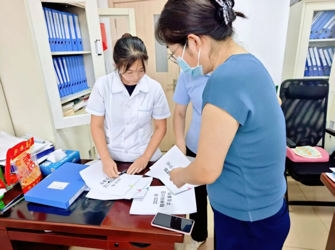 青岛西海新区第六人民医院迎接护理质控中心督导检查