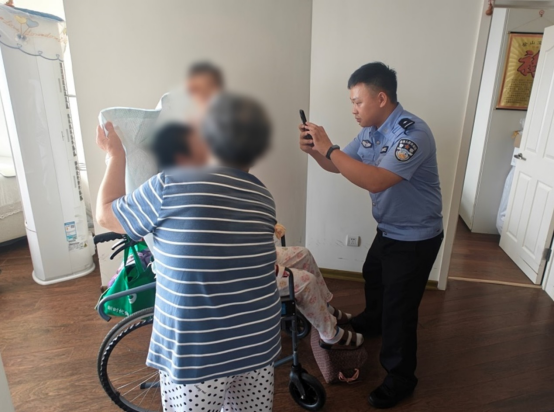 暖心服务送到家！青岛市公安局崂山分局金家岭派出所“上门办户籍”太方便了