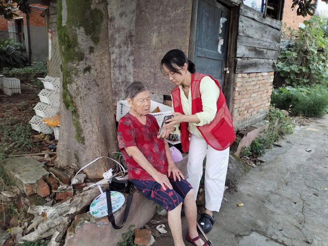 江西奉新：深入走访，广泛征询意见