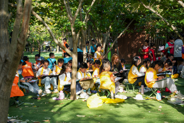 青岛即墨：“爱心妈妈”用心用情为困境儿童撑起温暖晴空