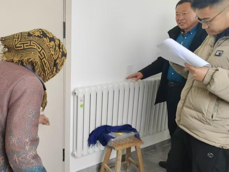 青岛市黄岛区铁山街道：筑牢冬季清洁取暖“安全温暖防线”