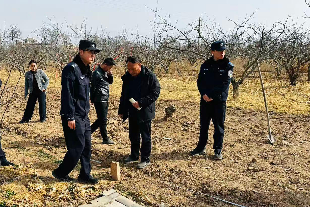 甘肃甘谷公安：绘好农旅融合“平安底色” 提升丝路古韵“枫警成色”