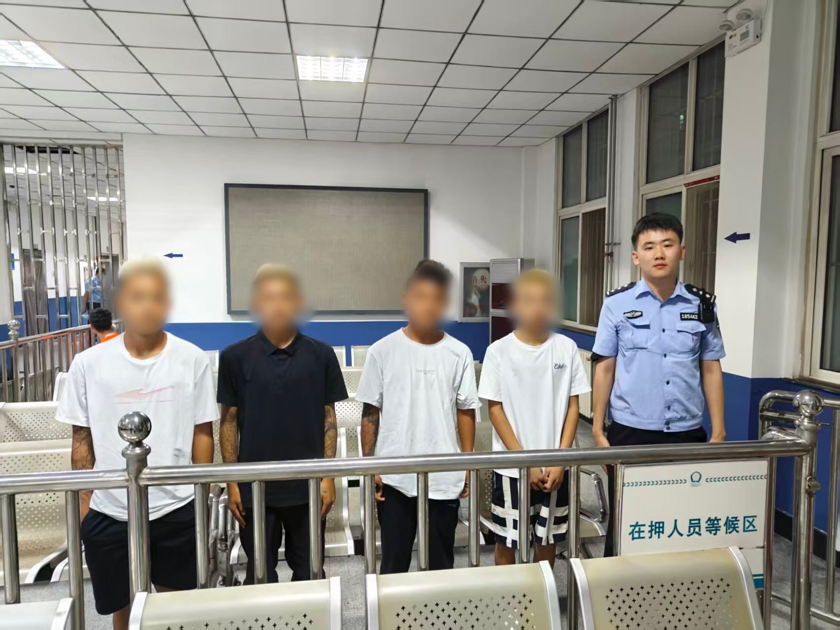 【齐鲁守护•平安相伴】五名男子流窜拉车门盗窃  莱西警方火速收网“一锅端”